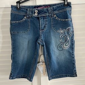Angels Jeans embroidered and sequin jean Shorts Sz 7